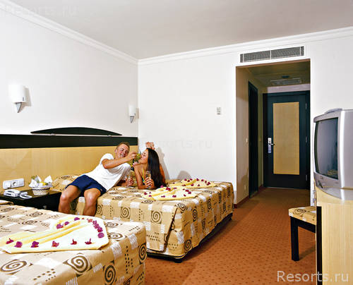 Diamond Beach Hotel 3